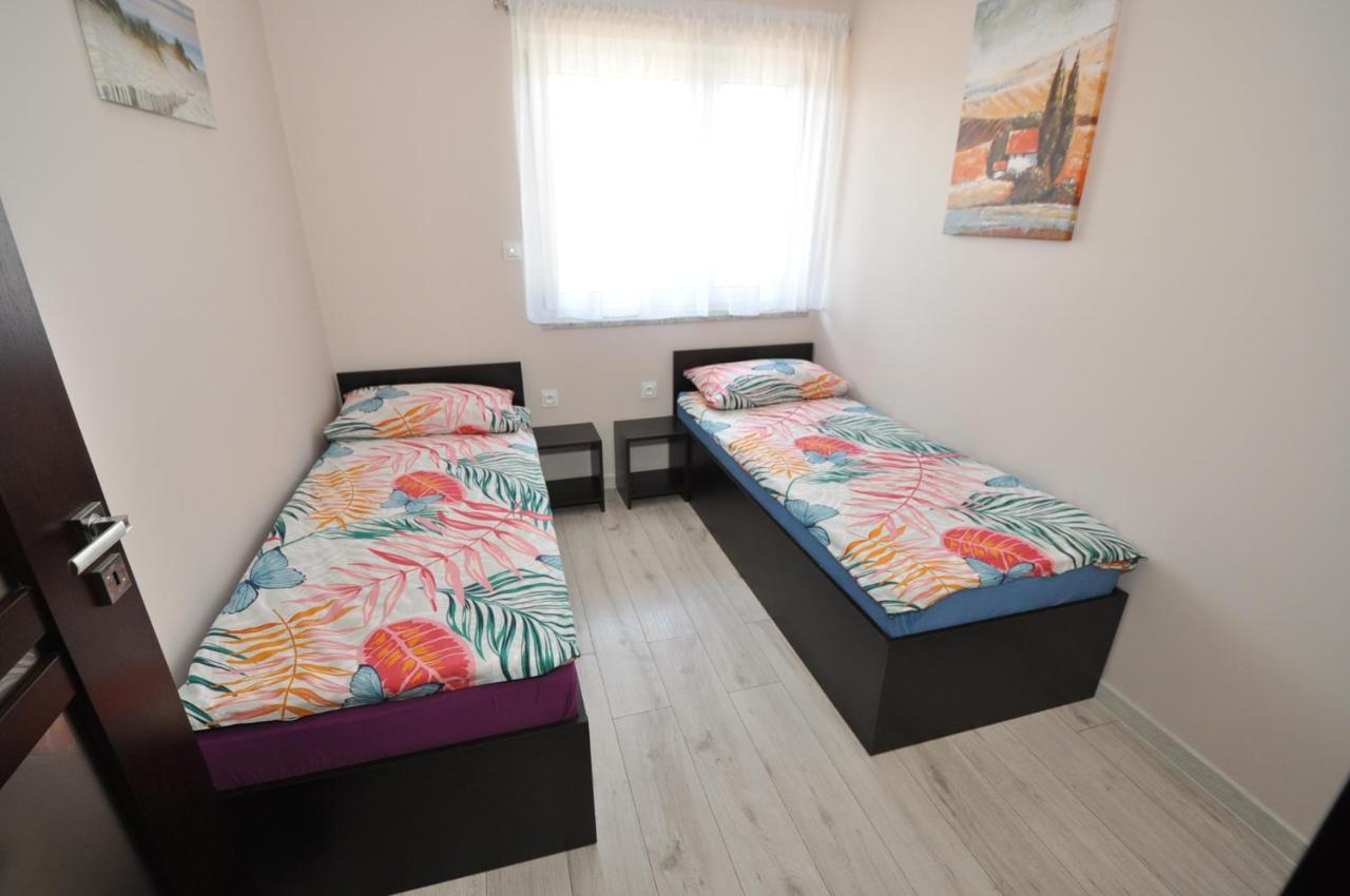 Apartamenty Pod Zaglami Mielenko Ngoại thất bức ảnh
