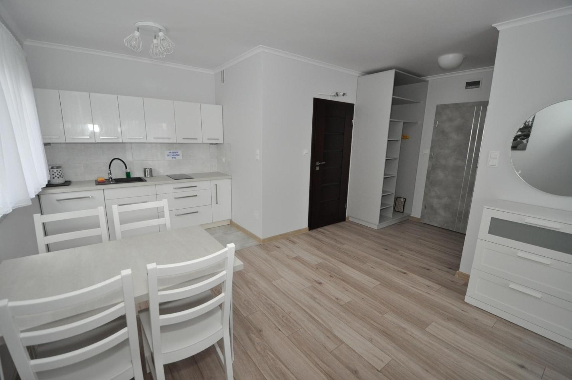 Apartamenty Pod Zaglami Mielenko Ngoại thất bức ảnh